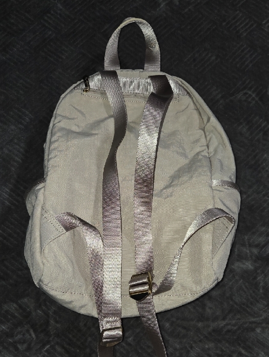 Kipling Marie Adjustable Backpack - Ivory With Gold Accents - Like New main image 6